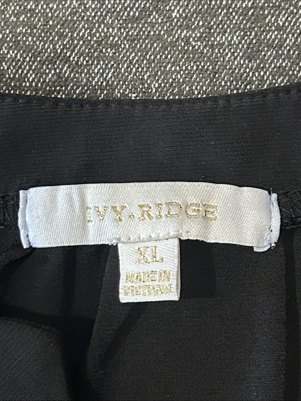 Ivy Ridge Black Embellished Halter Tank Top Sz XL - Picture 2 of 4